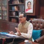 गन्ना मूल्य भुगतान में लापरवाही, तीन चीनी मिलों पर कार्यवाही